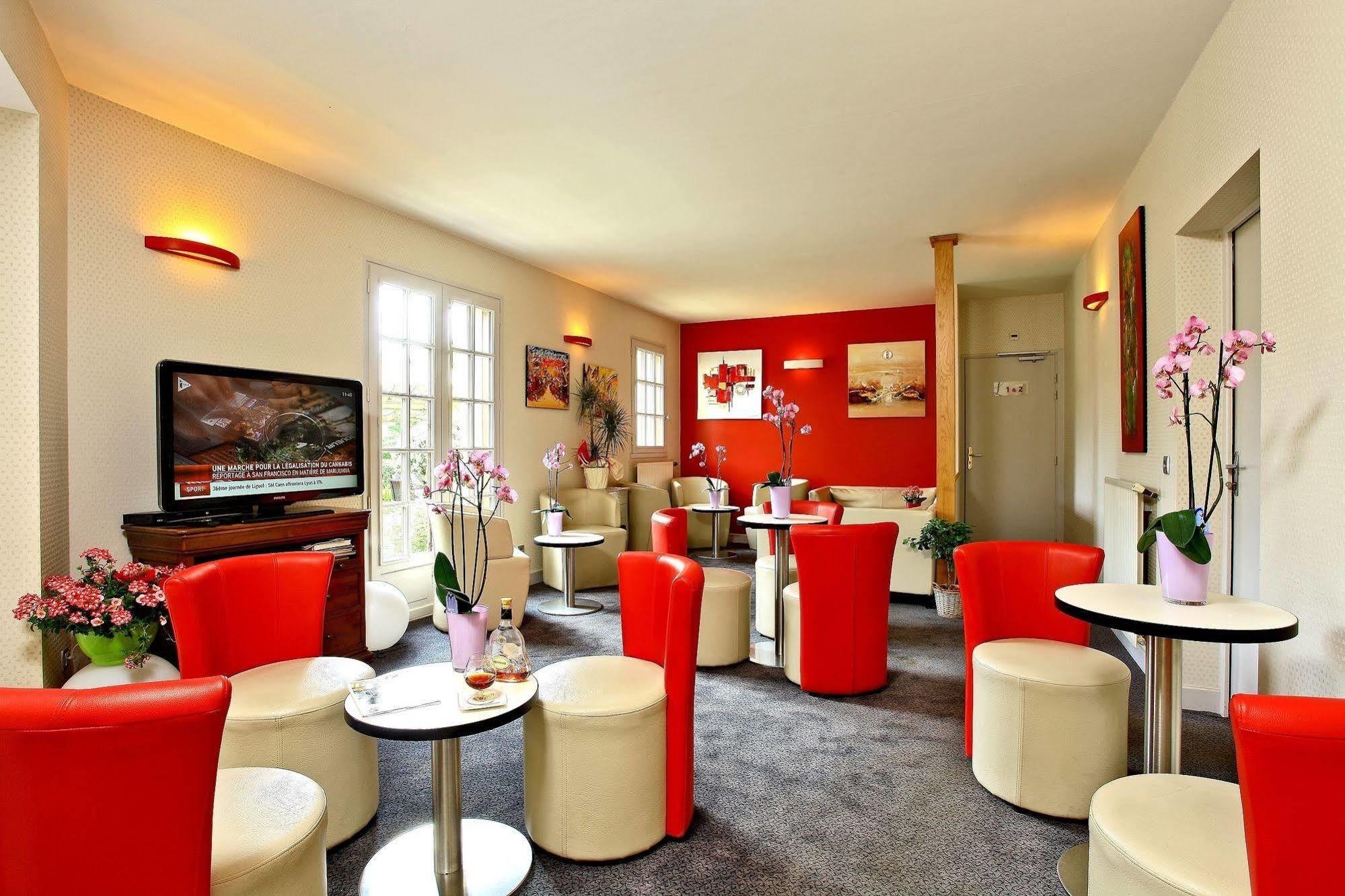 Logis Hostellerie du Causse Gramat Exterior foto